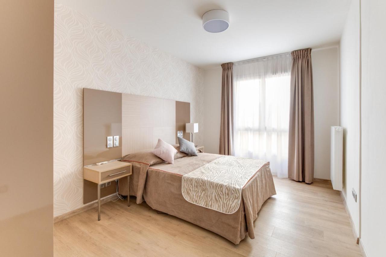 Zenao Frejus Aparthotel Екстериор снимка