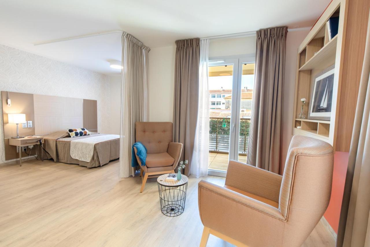 Zenao Frejus Aparthotel Екстериор снимка