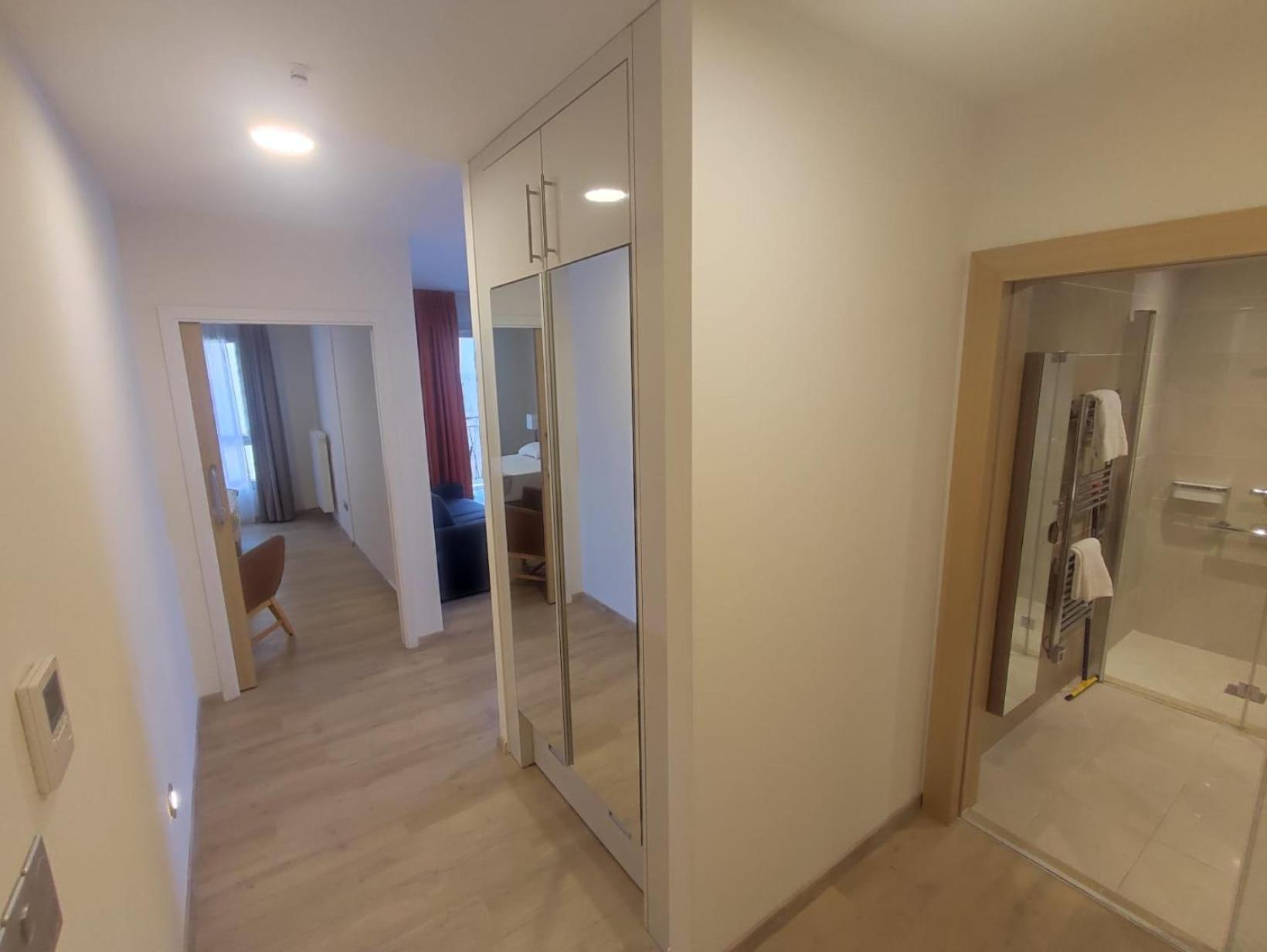 Zenao Frejus Aparthotel Екстериор снимка